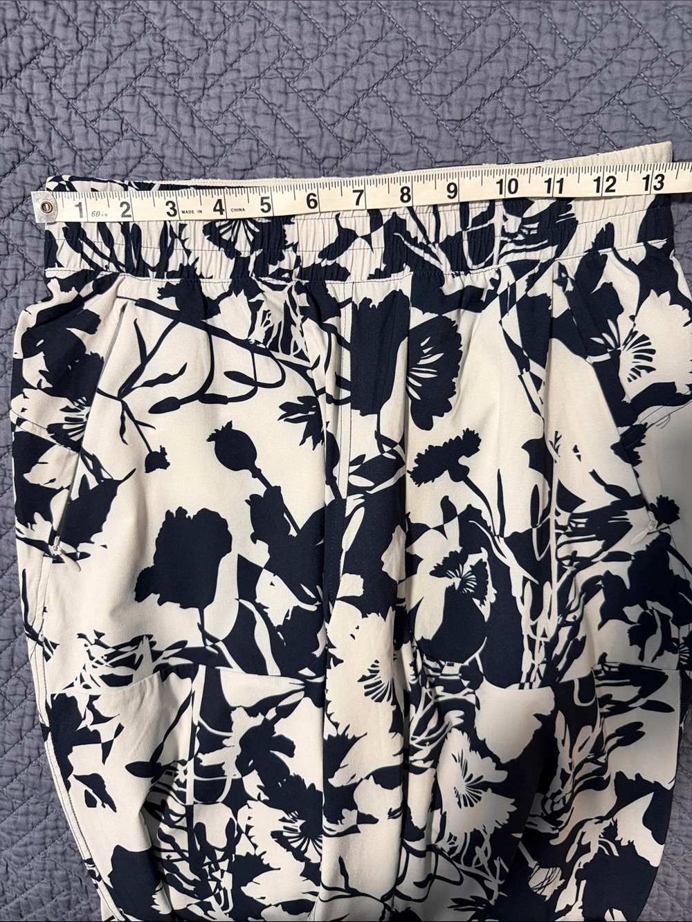 Lululemon Swift Mid Rise Wide-Leg Pant Size 6 - Picture 6 of 15